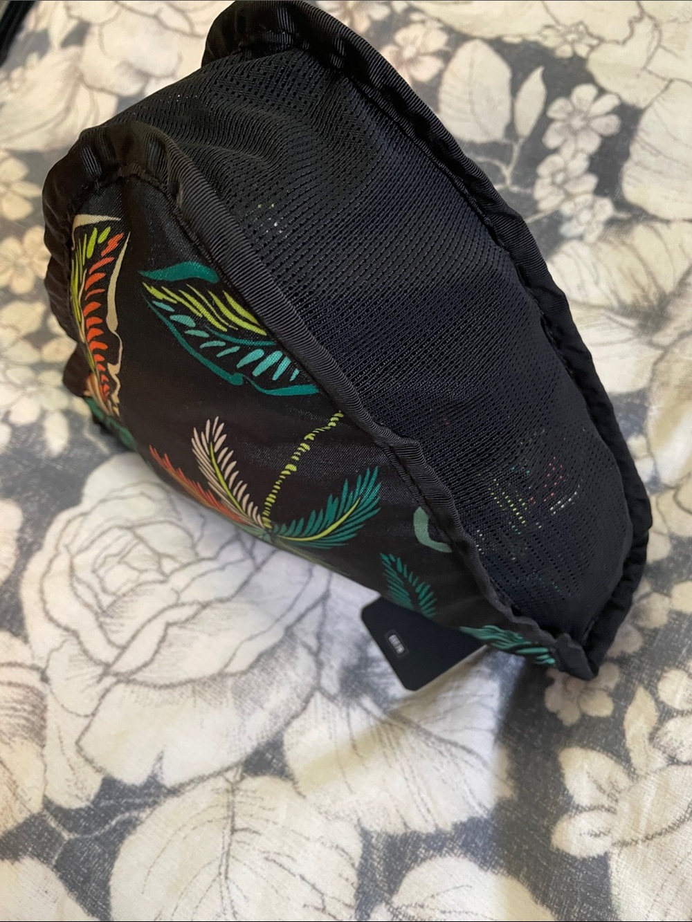 Dakine 40L Packable Duffel Bag Black, Teal, Green & Coral Tropical Print NWT - Picture 7 of 12